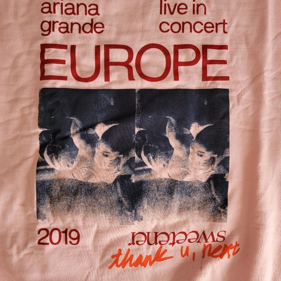 Live in Europe 1993 Crewneck - 2XL - Ariana Grande - Picture 3 of 13
